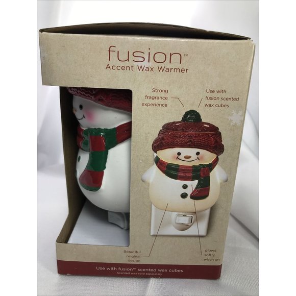 Jimbo The Snowman Fusion Accent Wax Warmer With Swivel Plug And 15W Light Bulb - Picture 5 of 10